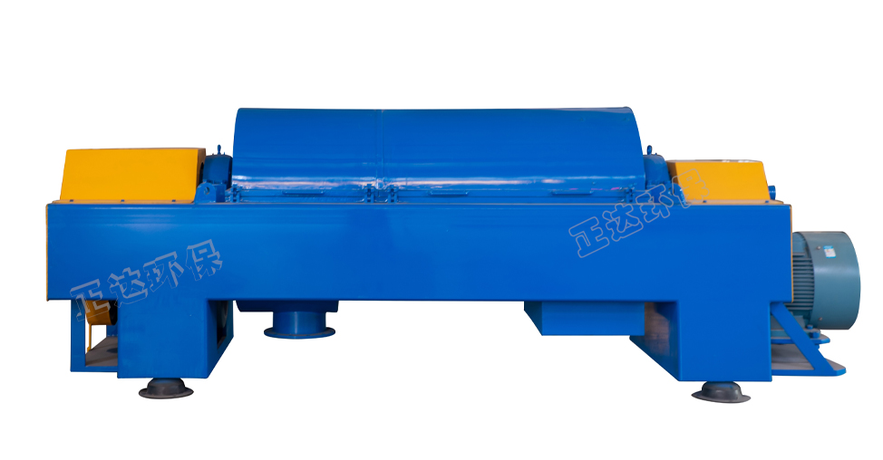 LW-650型（xíng）臥螺離心（xīn）機