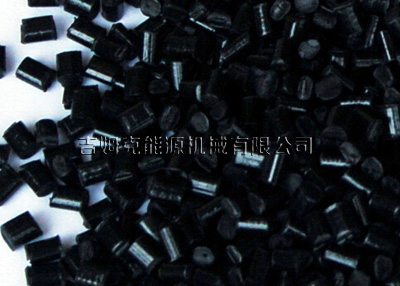 使用吉（jí）姆克300型（xíng）飼料顆粒機加工出來的鐵粉顆粒