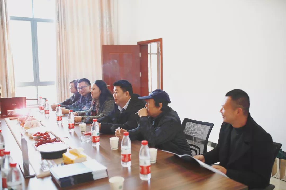 2018年12月18日民建蓮都區委考察團蒞(lì)臨浙江草莓秋葵菠萝蜜黄瓜丝瓜榴莲污污污環(huán)保(圖4) 2018年12月18日(rì)民建蓮都區委(wěi)考察團蒞臨浙江草莓秋葵菠萝蜜黄瓜丝瓜榴莲污污污環保(圖4)