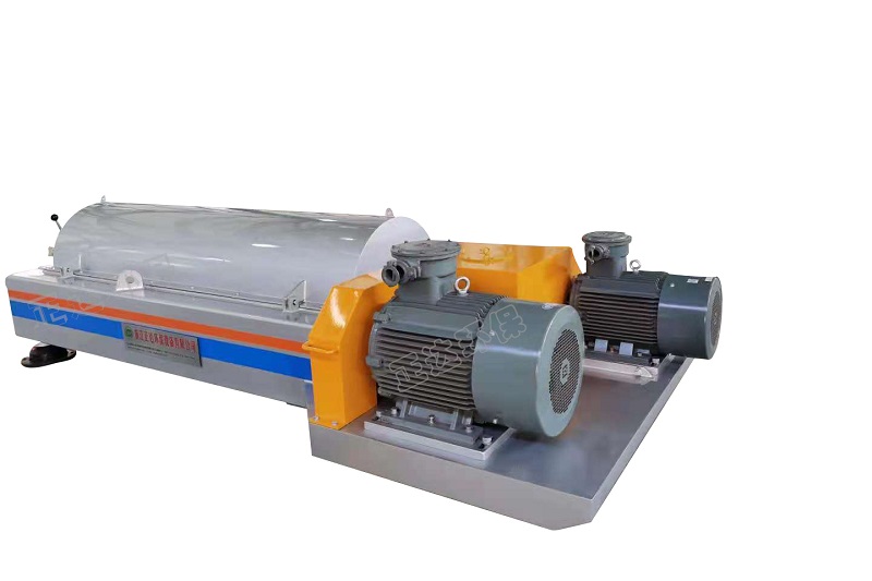 三相分離離心機 三相分離離心(xīn)機