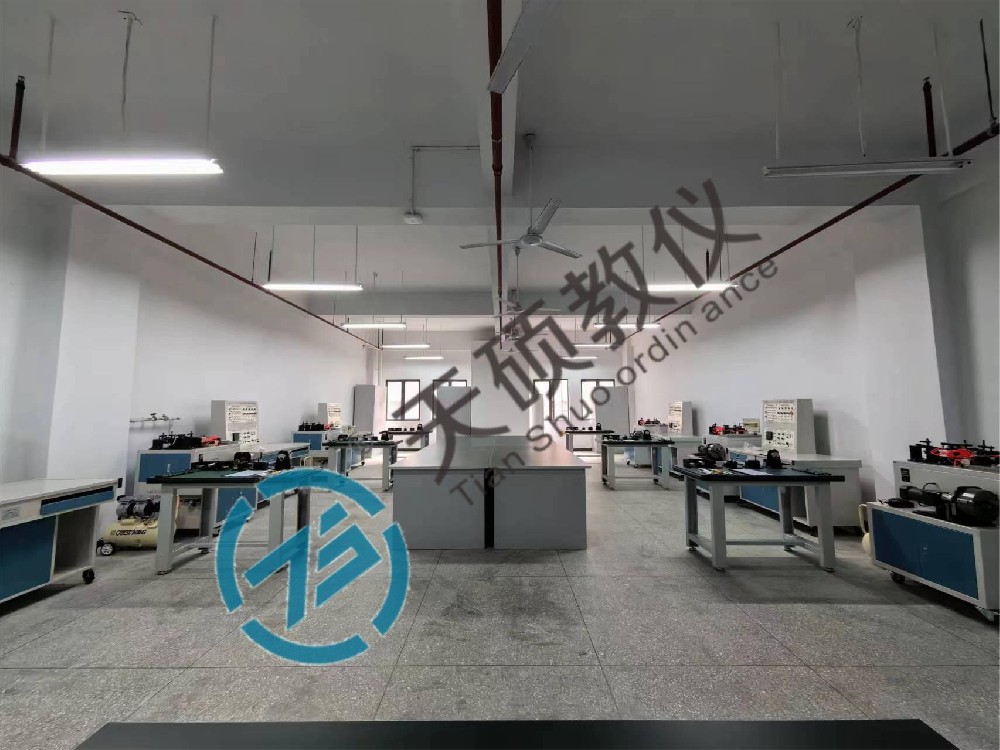 自動化夾具綜合實訓室